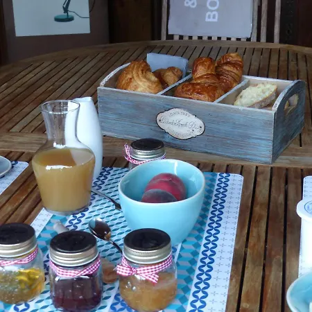 Les Chambres Bio De Lina Rose B&B 사흘라 라 카네다